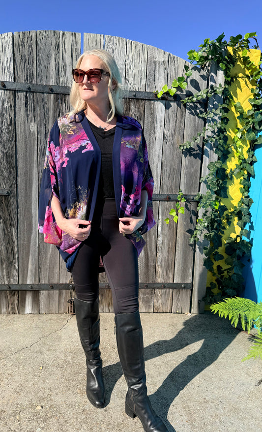 AUGUSTINE/CHARLO - Pink/Navy Floral Kimono