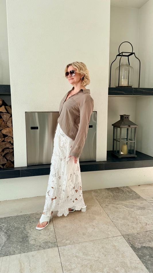 AUGUSTINE White Floral Laser Cut Out Maxi Skirt, Fits M ** NEW WITH TAGS **