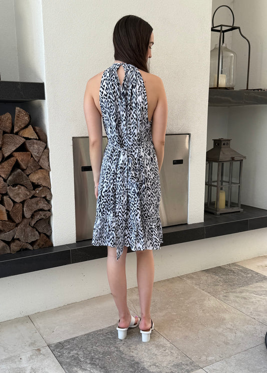DECJUBA Black/White Knee Length Dress