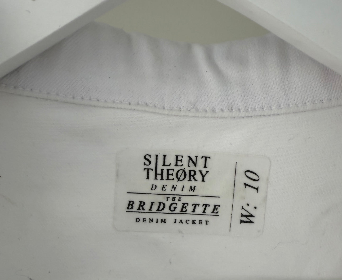 SILENT THEORY White Jacket