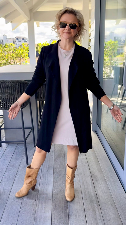 WHISTLE Midi Length Black Over Coat