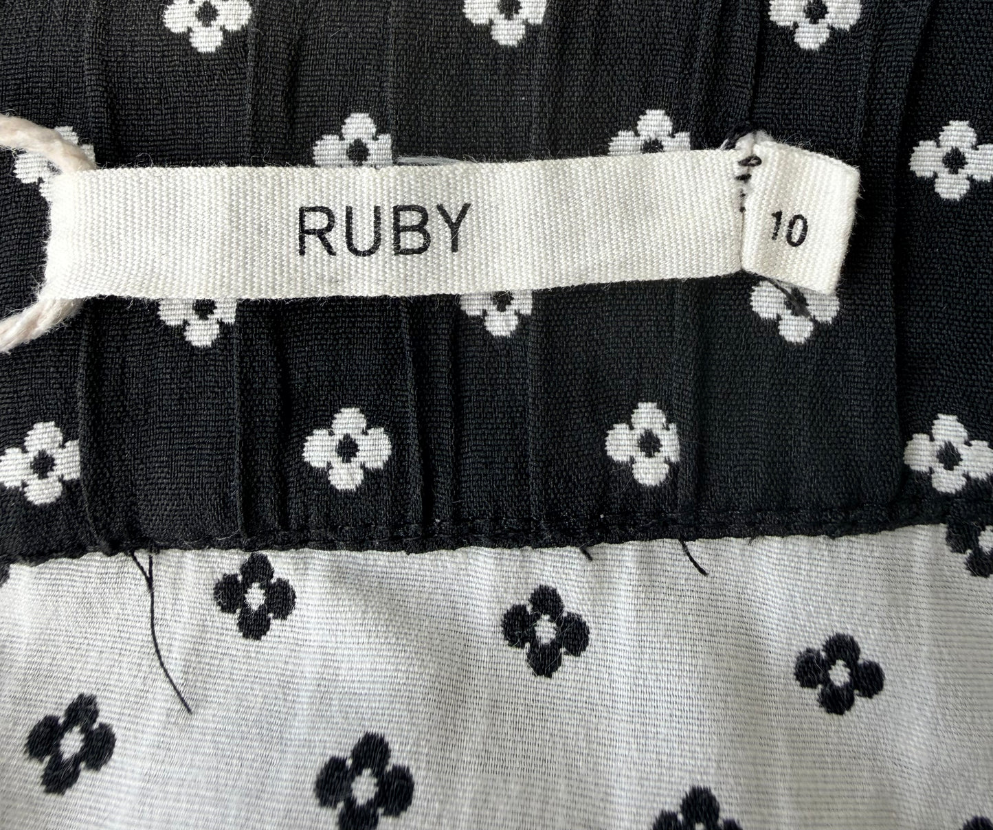 RUBY Black/White Floral Mini Skirt