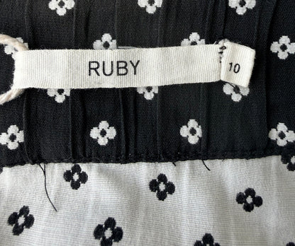 RUBY Black/White Floral Mini Skirt