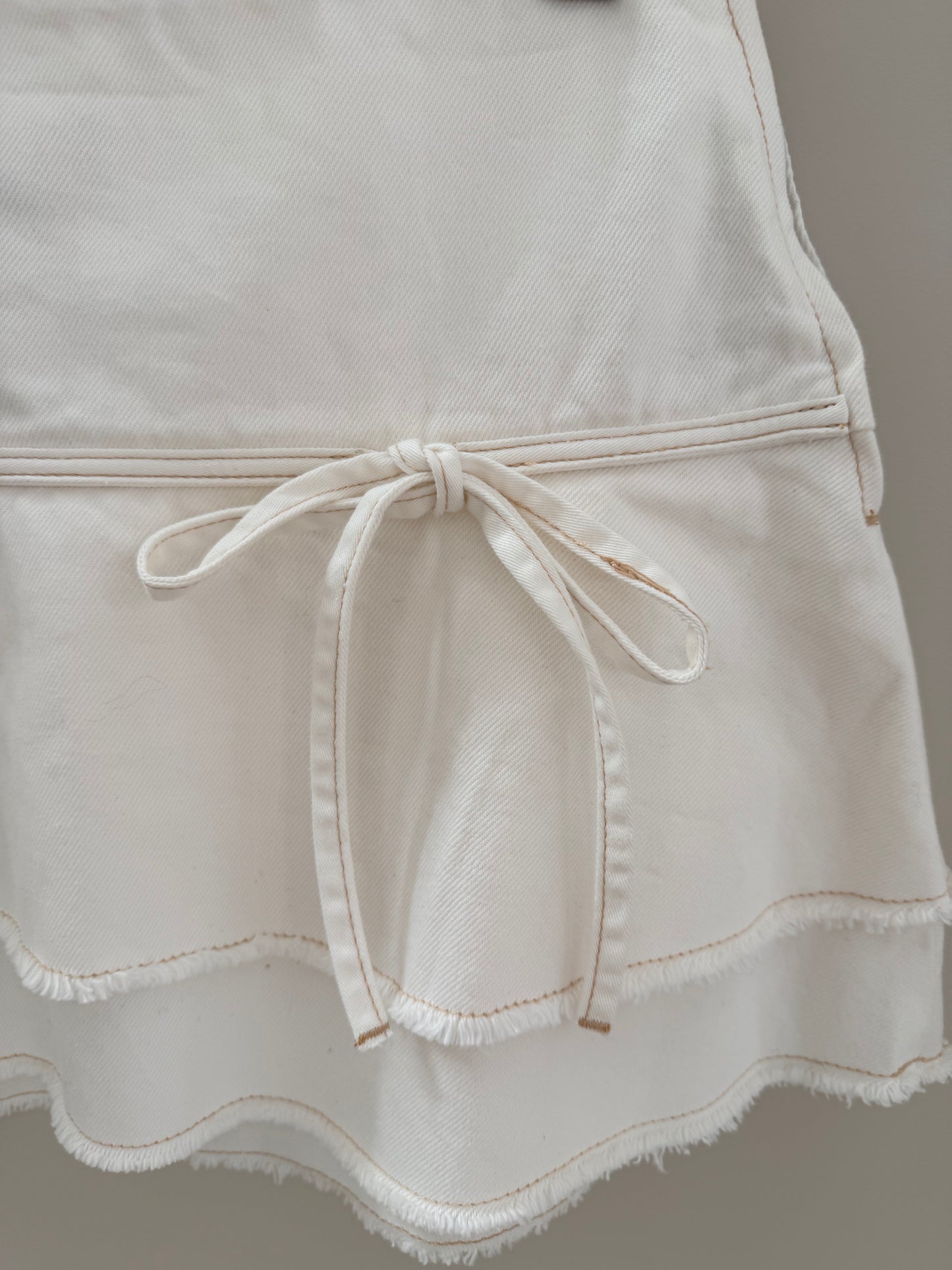 GLASSONS - White Cotton Mini Skirt - NEW WITH TAGS
