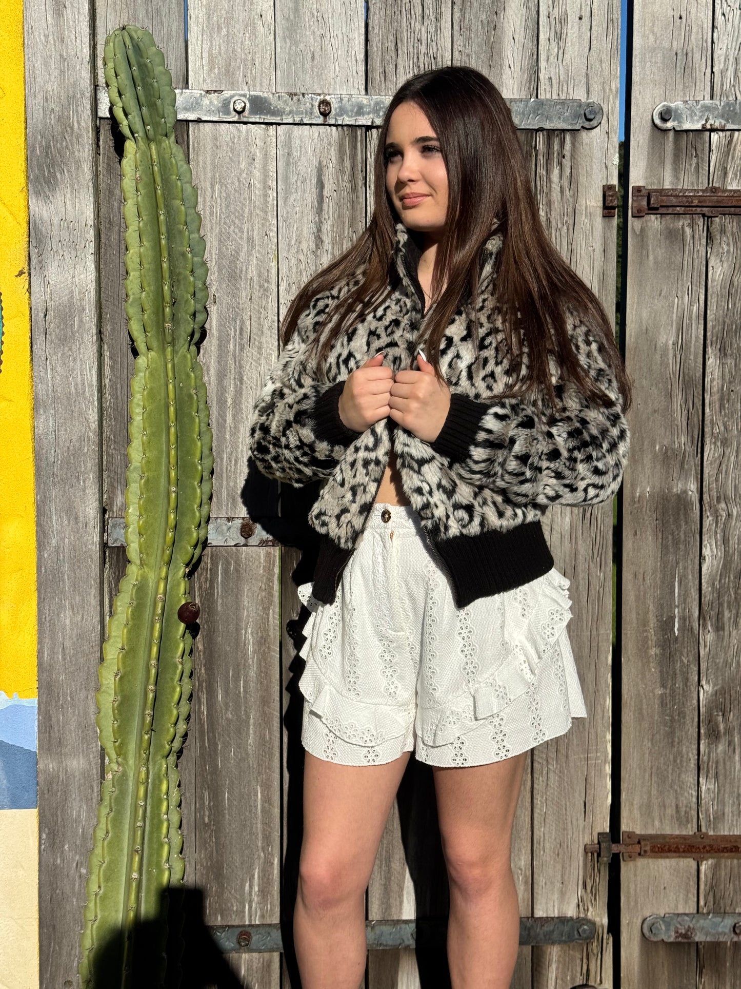 RUBY White Shorts
