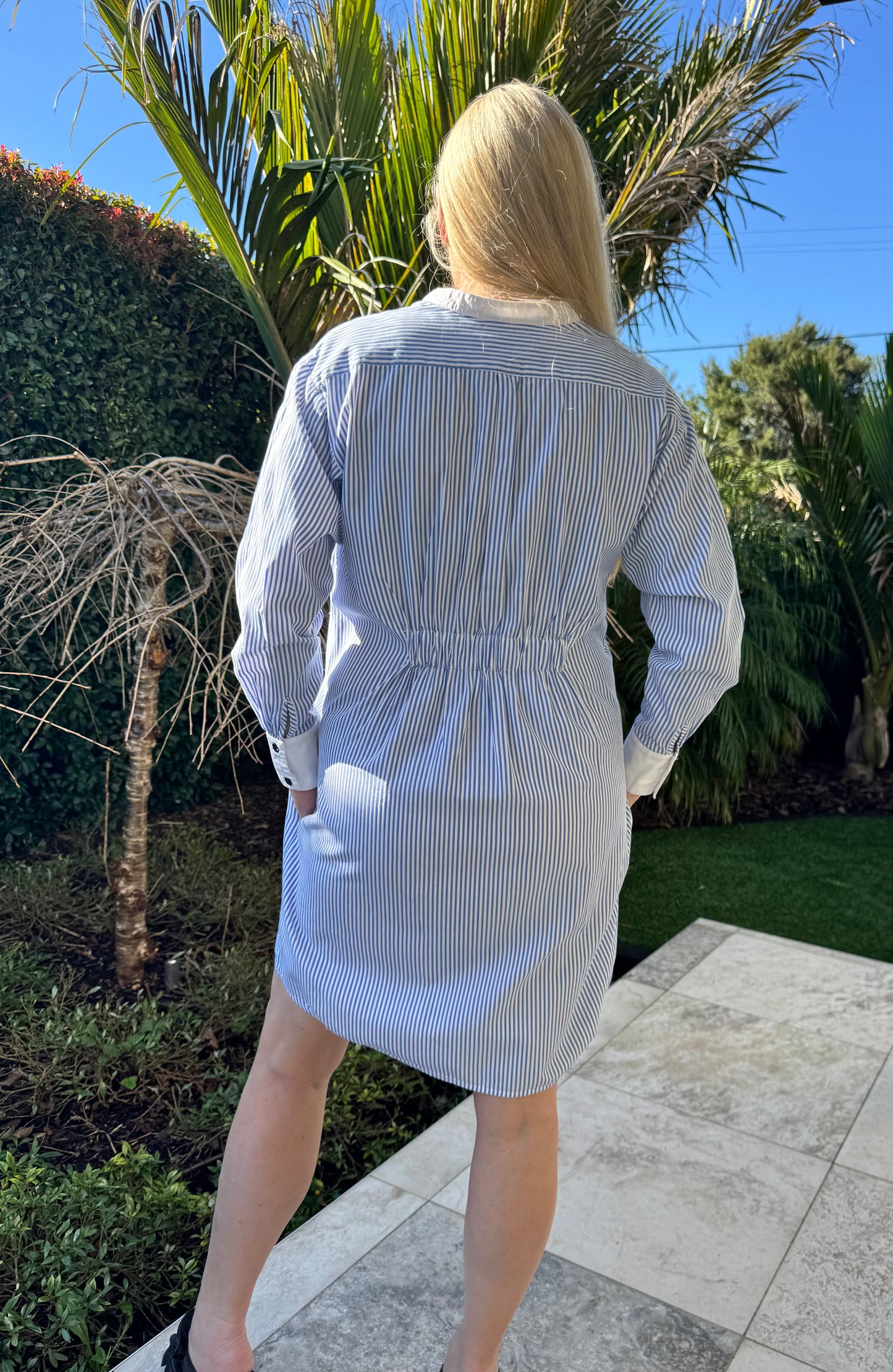 BASSIKE Knee Length Blue/White Dress