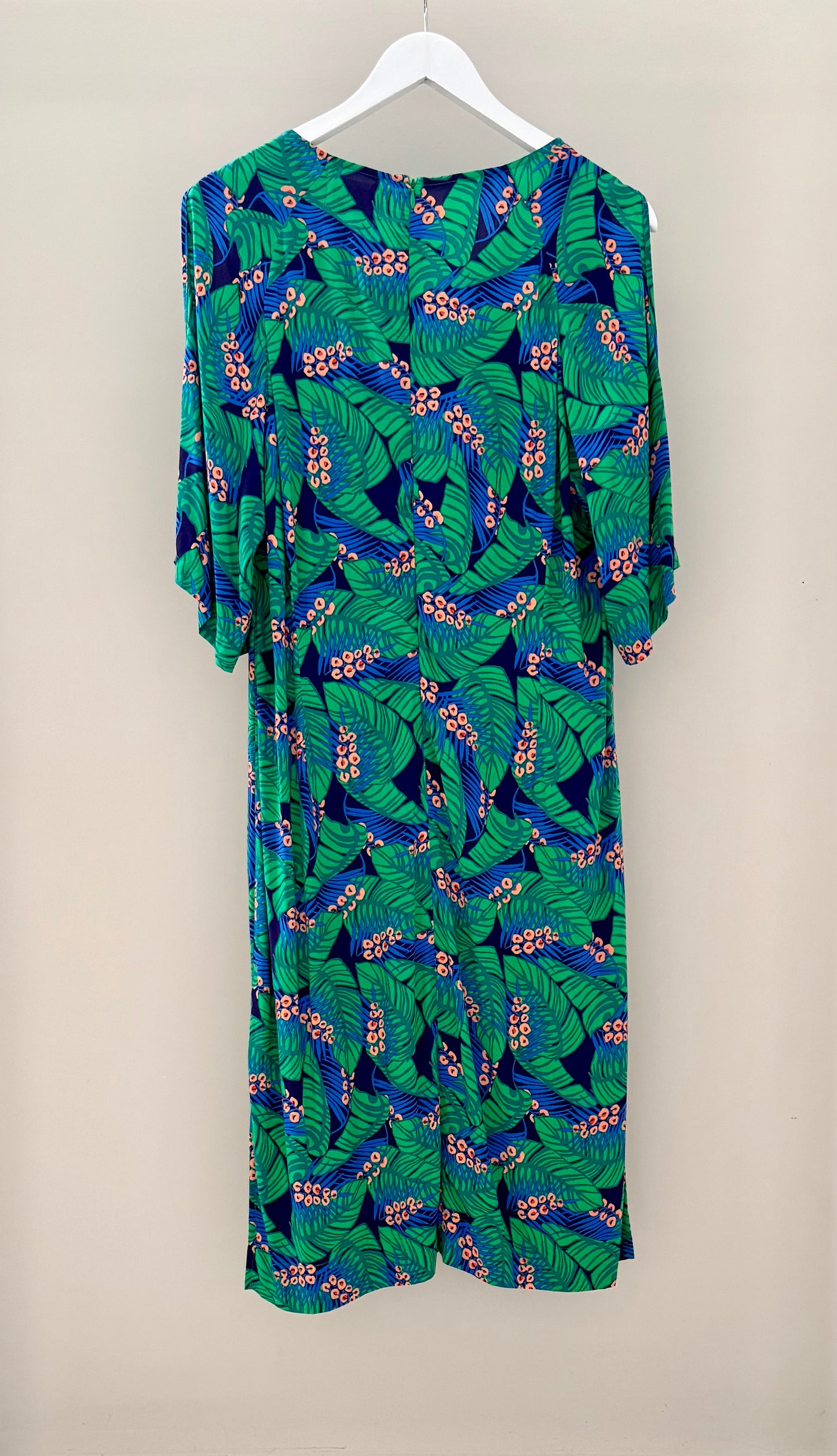 ANDREA MOORE Green Floral Midi Length Dress, Fits 12/M