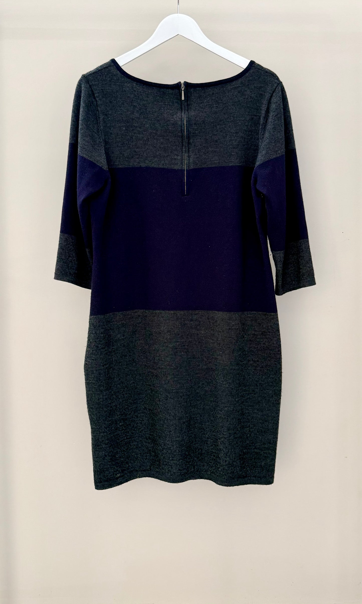 DAVID LAWRENCE - Grey/Navy Knee Length Wool Blend Dress, Size XL (fits M)
