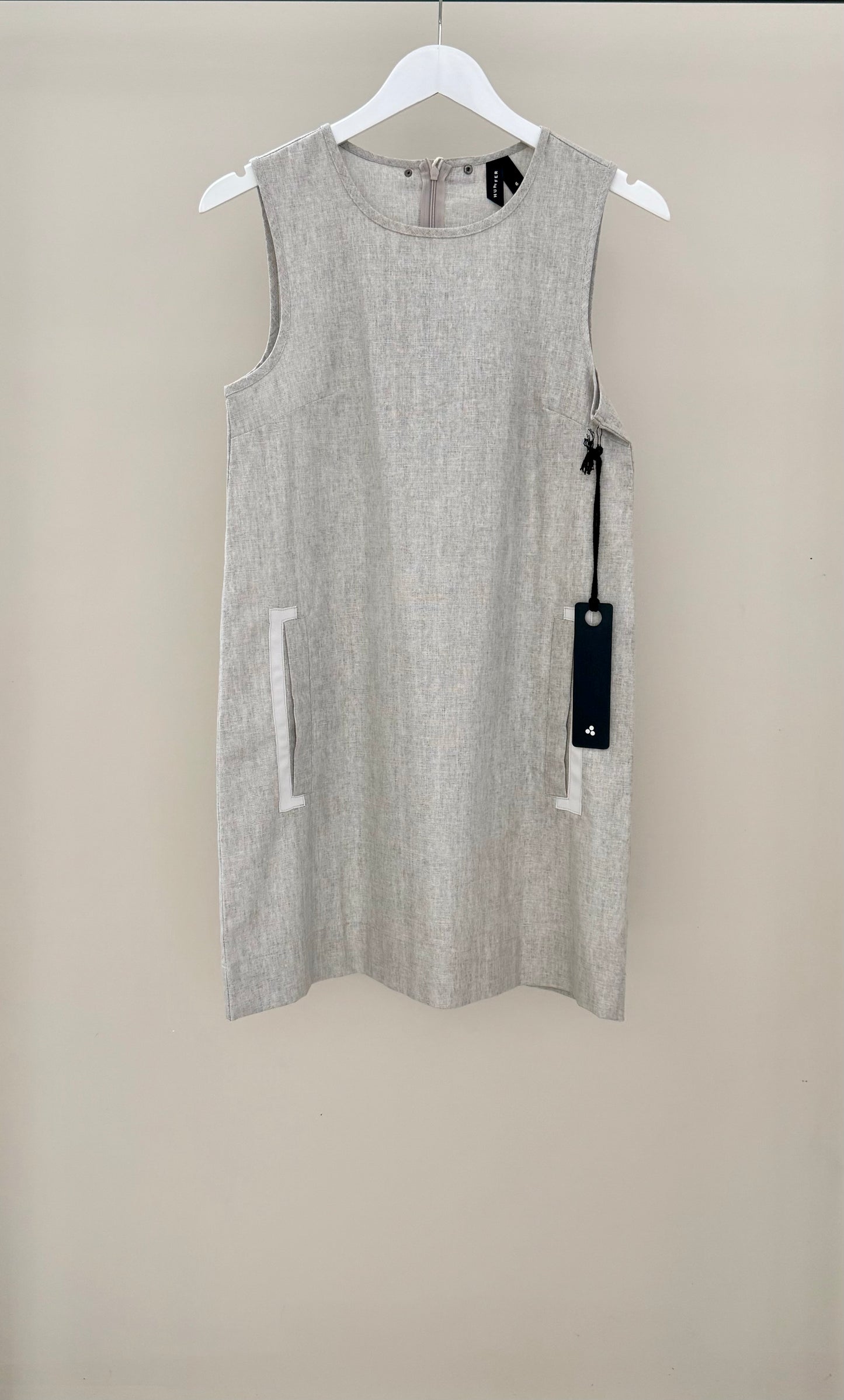 HUFFER Grey Linen/Cotton Blend Mini Dress, Size 6 (Fits S) *** NEW WITH TAGS ***