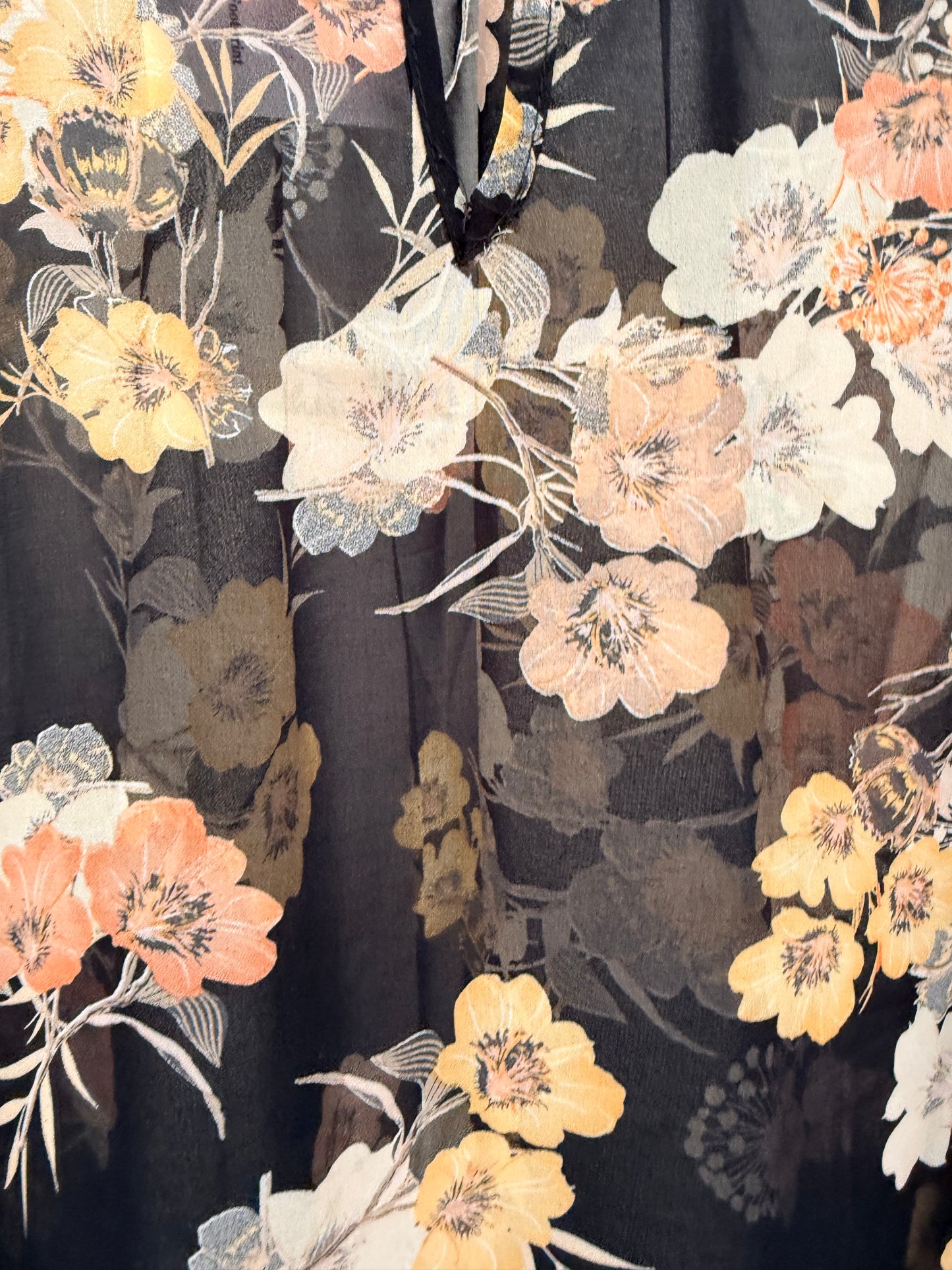 KETZ-KE Black Floral Top (Size 14)