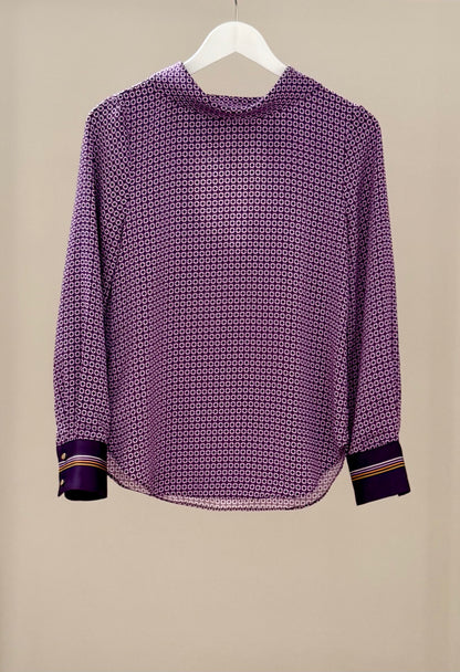 COUNTRY ROAD Purple Top, Fits Size M