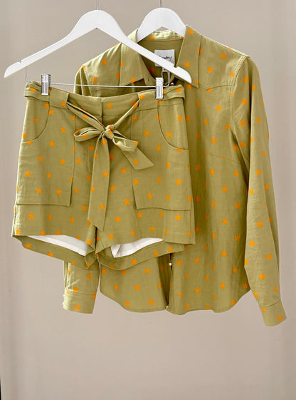 TUESDAY Green/Yellow Star Top/Shorts Outfit