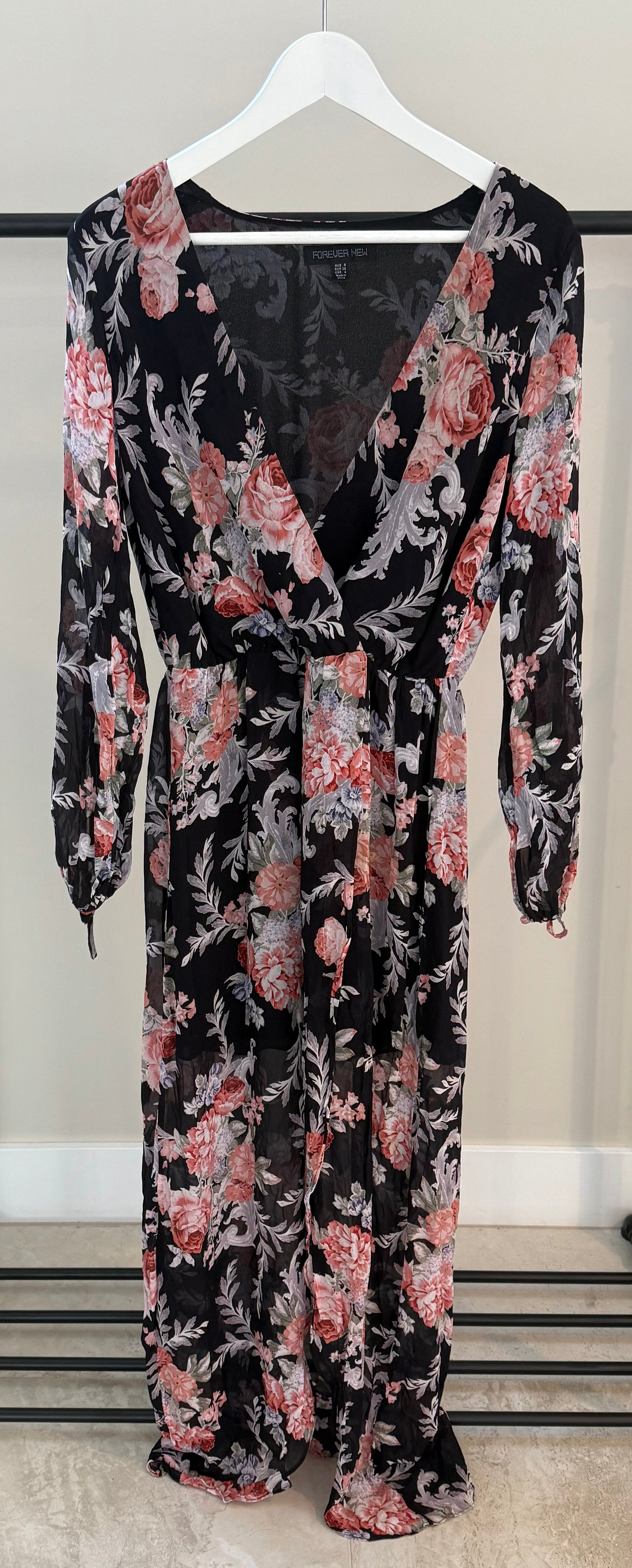 FOREVER NEW Black Formal Dress