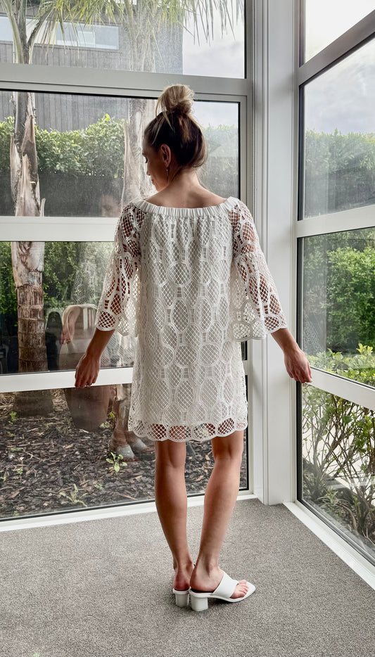 WITCHERY White Lace Dress
