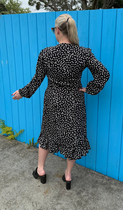 DIANE VON FURSTENBURG Black/White Dress