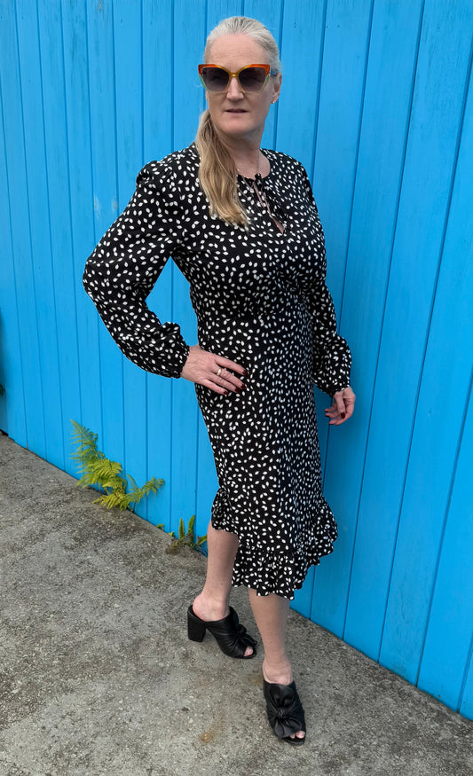 DIANE VON FURSTENBURG Black/White Dress