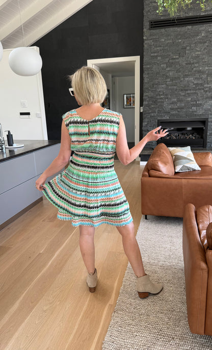 COUNTRY ROAD Knee Length Dress