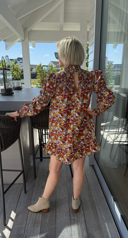 VIOLET ROMANCE Floral Mini-Knee Length Dress