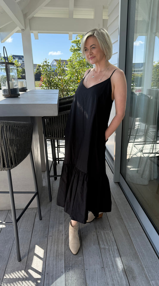 STELLA + GEMMA Black Maxi Dress