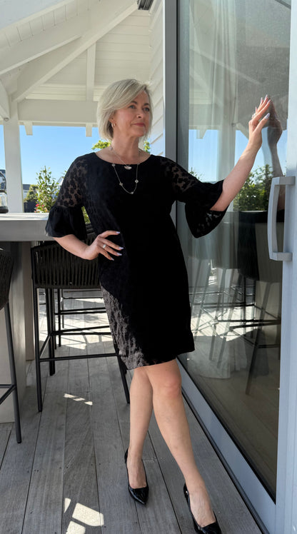 RUBY/LIAM Black Knee Length Dress