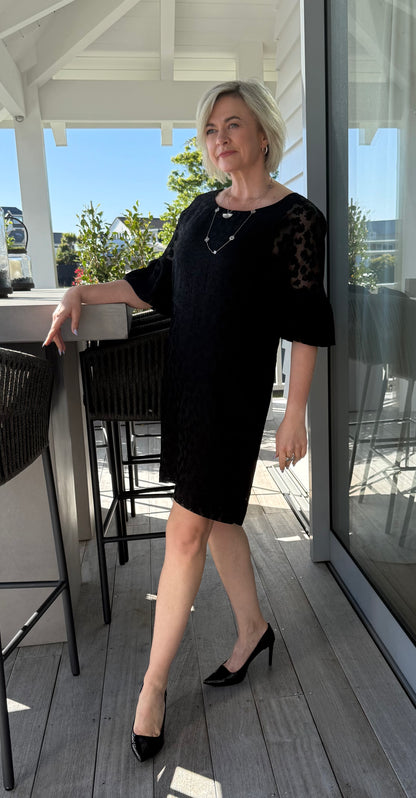 RUBY/LIAM Black Knee Length Dress