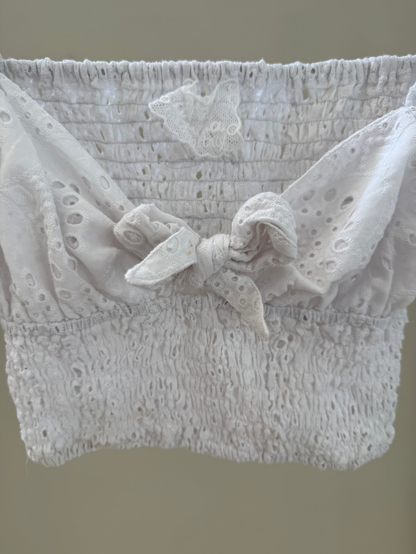 LUISA White Crop Top