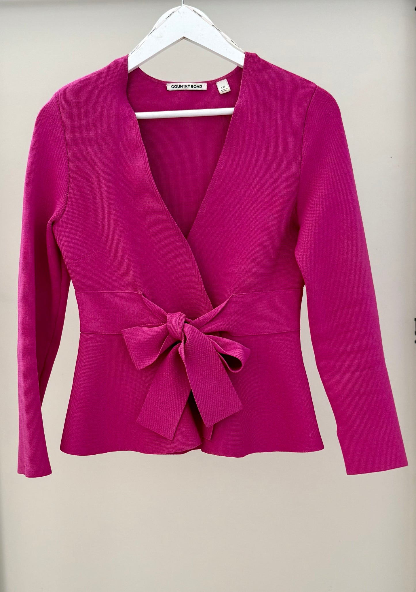 COUNTRY ROAD Pink Wrap Top