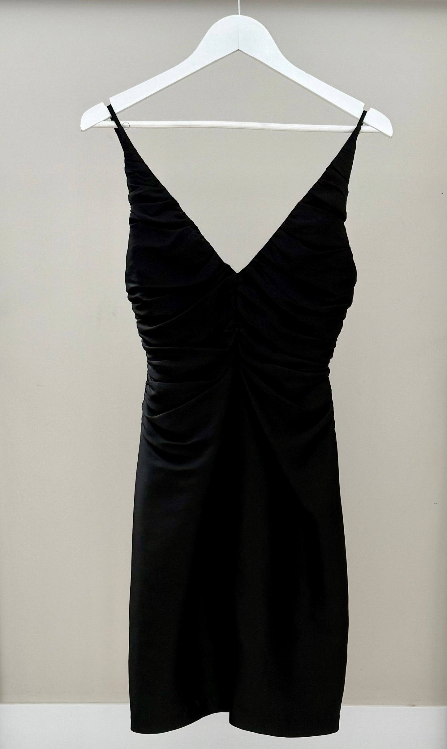WYNN HAMLIN Black Mini Dress