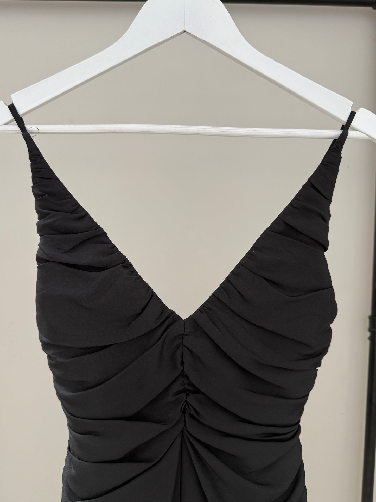WYNN HAMLIN Black Mini Dress