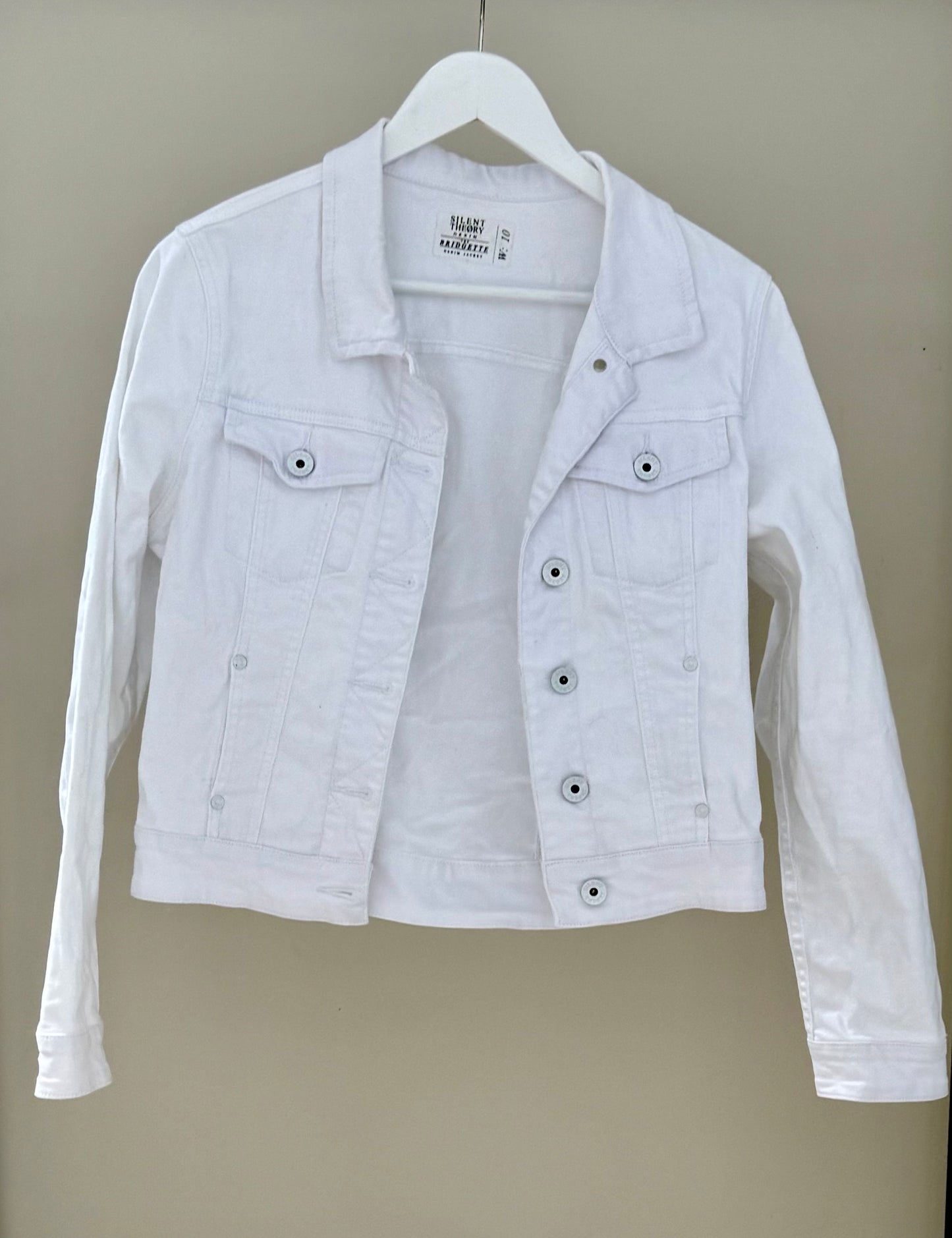 SILENT THEORY White Jacket