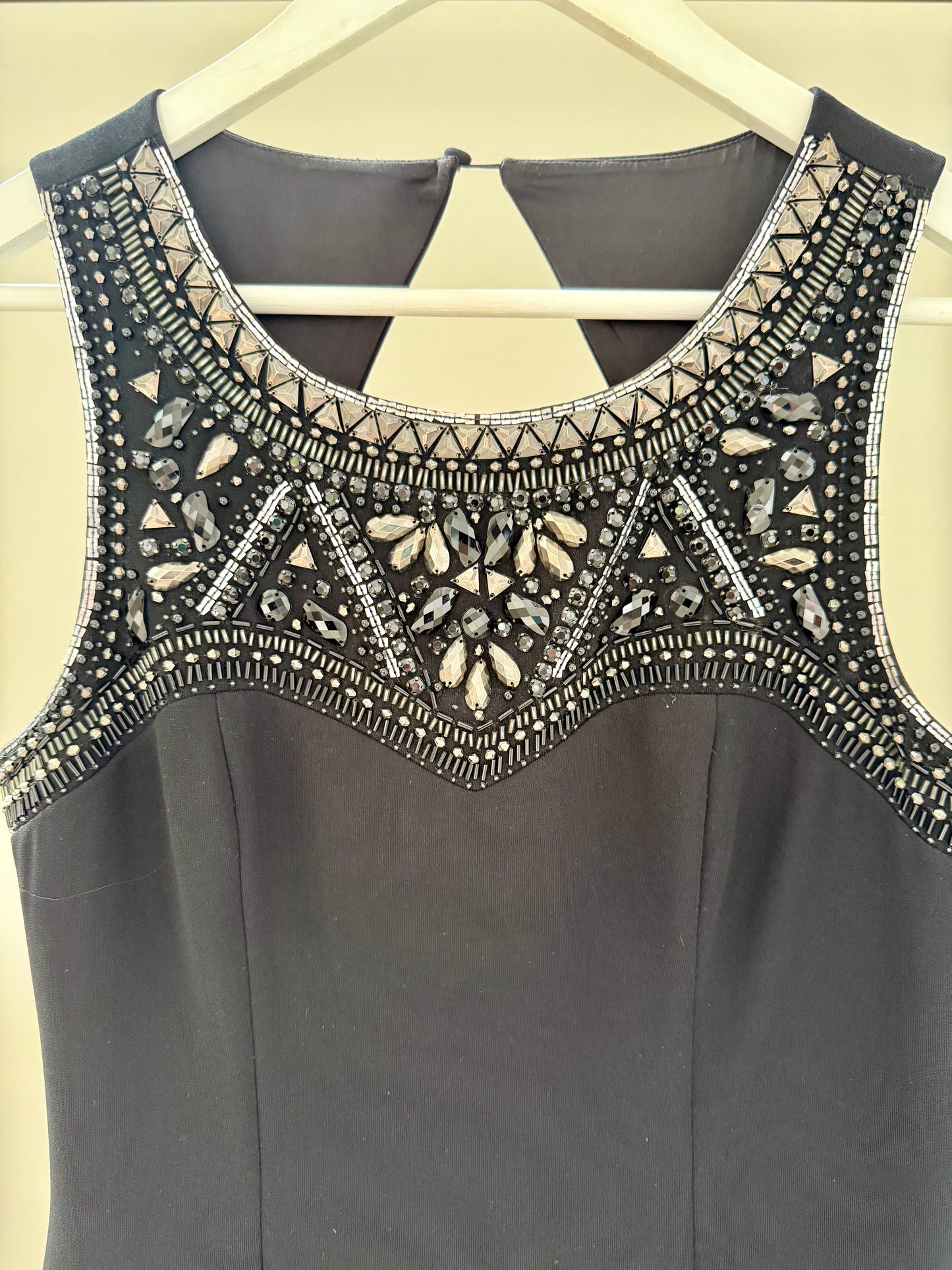 FOREVER NEW Black Mini-Knee Length Dress