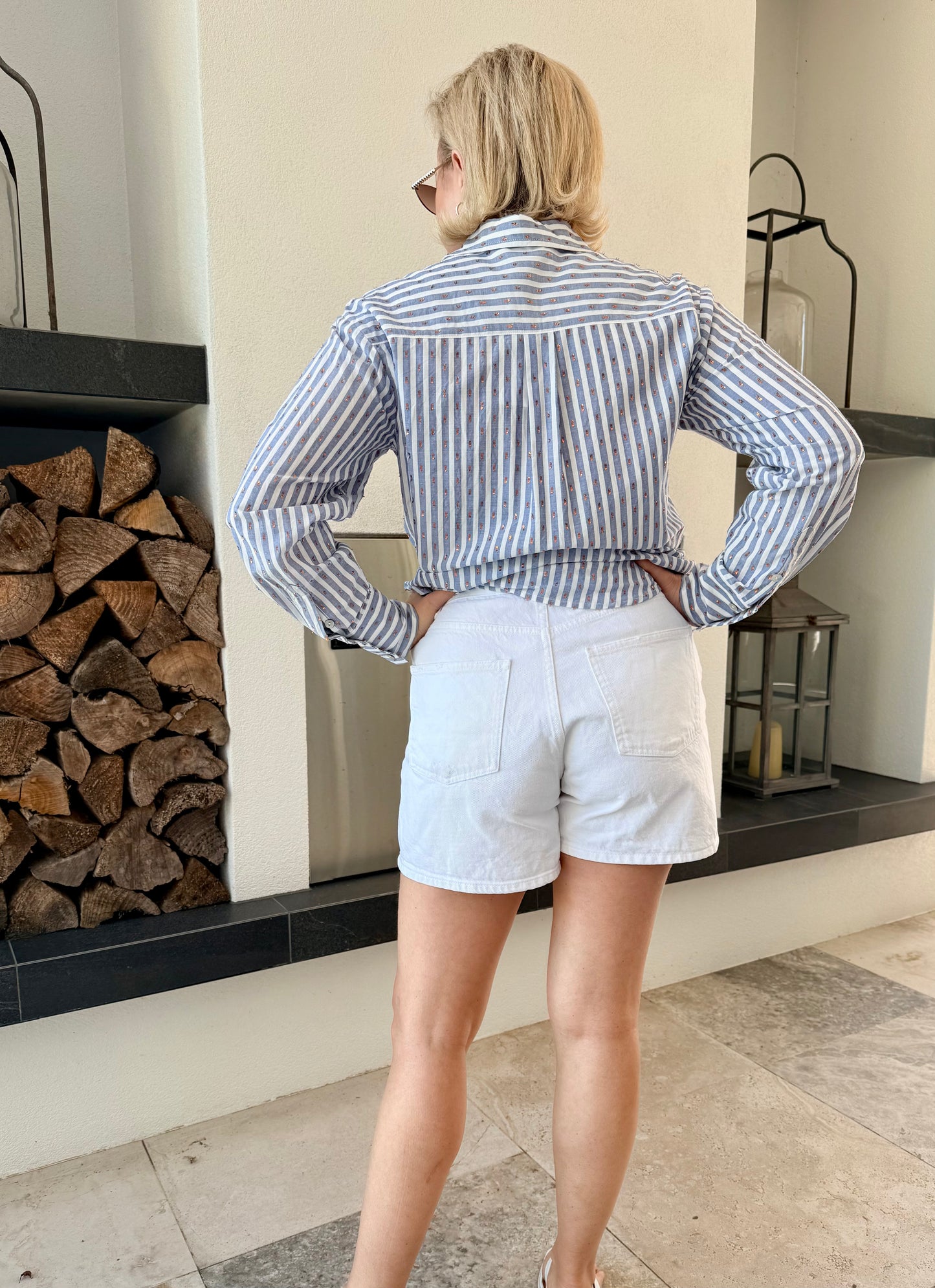 PULL & BEAR White Shorts