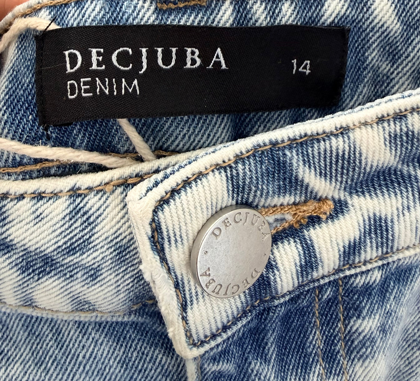 DECJUBA Blue Denim Shorts