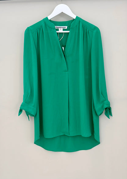 COUNTRY ROAD Green Top