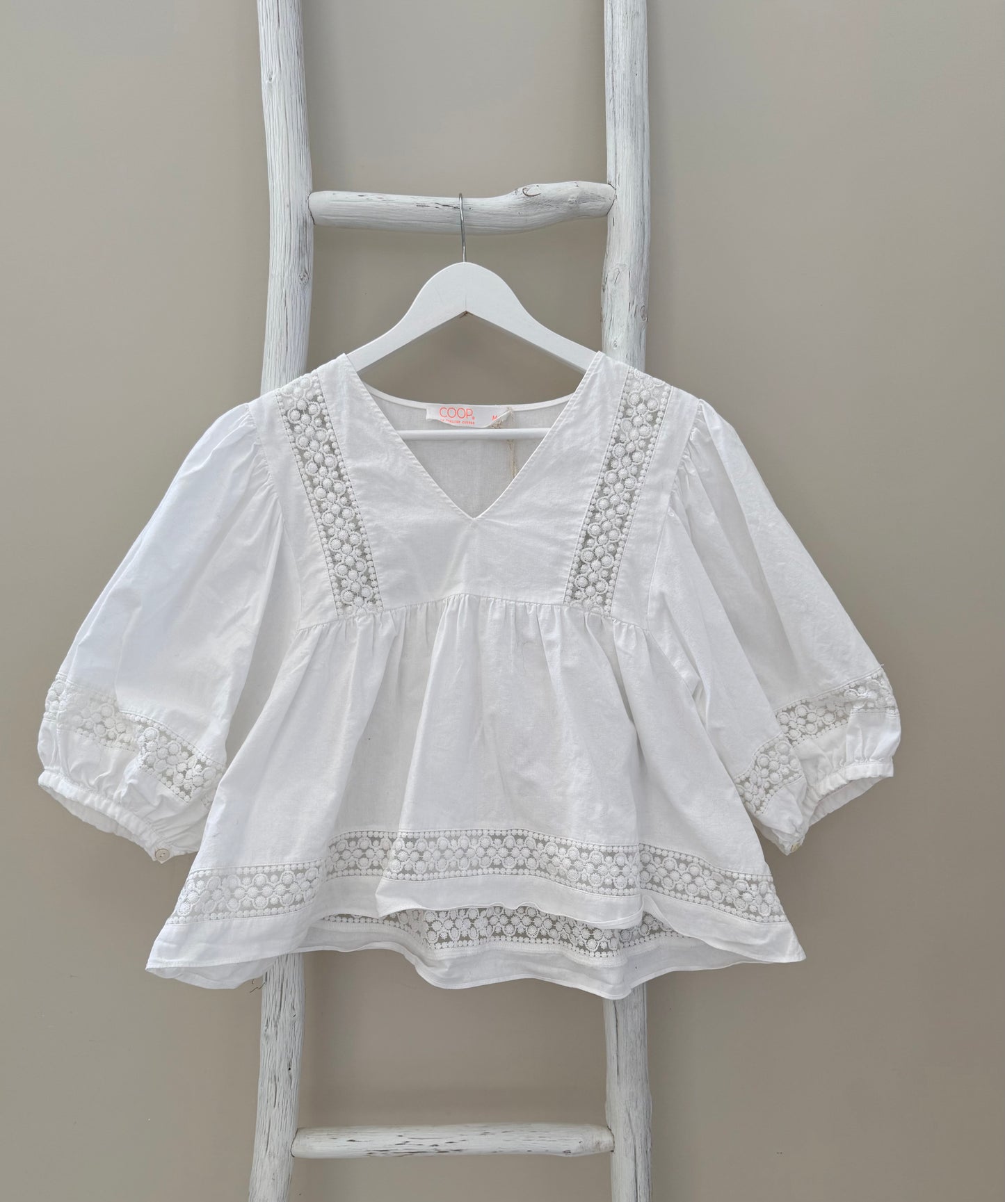TRELISE COOPER (COOP) White Top