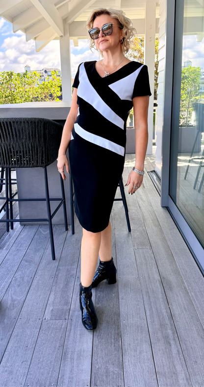 ADRIENNE WINKELMANN Knee Length Black/White Dress