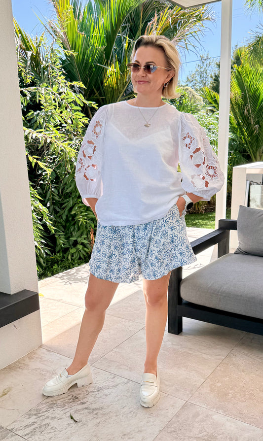 DECJUBA White Linen/Cotton Blend Top