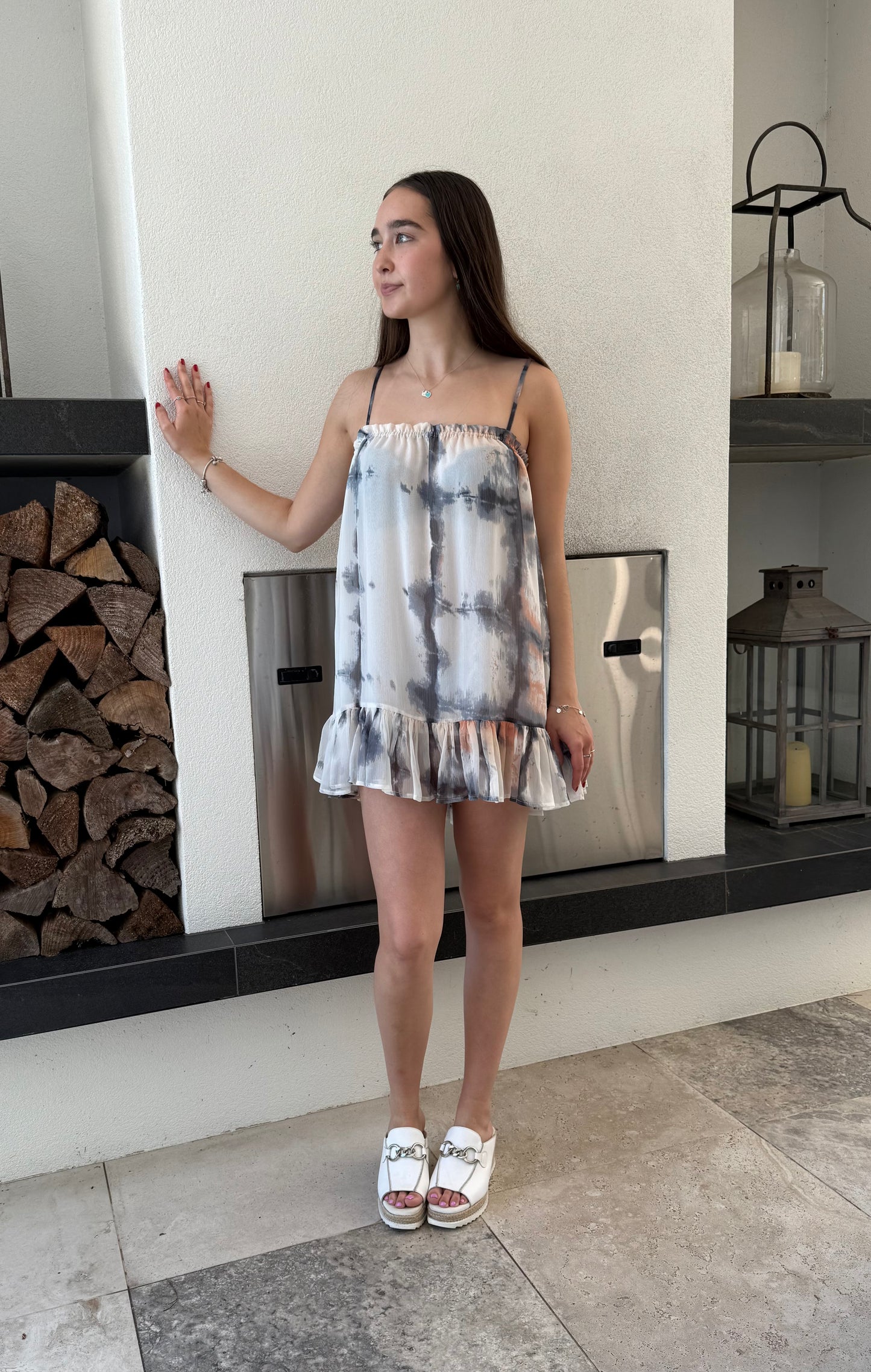 MILK AND HONEY Mini Length Dress